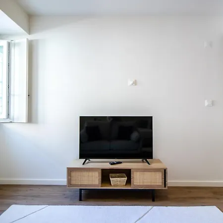 Reference T0 Apartment